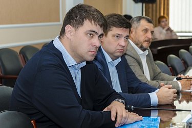 Депутаты определились с датой заседания